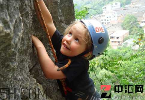 小孩攀岩的好处有哪些?户外活动对孩子的好处 小孩攀岩的好处有哪些?户外活动对孩子的好处