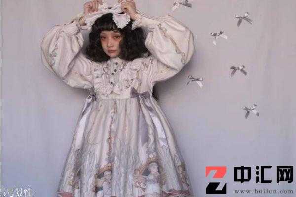 洛丽塔怎么穿搭 洛丽塔有哪些流行穿法
