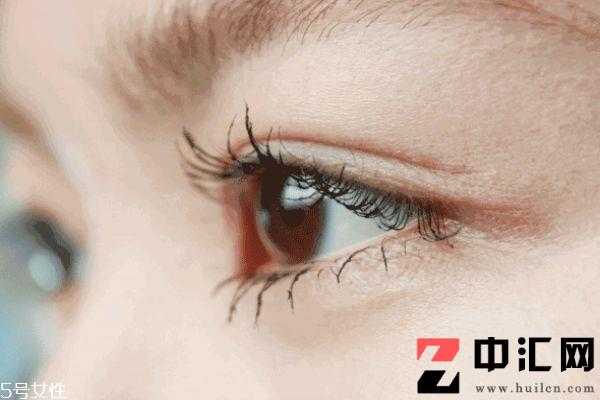 特殊化妆技巧有哪些 化妆实用小技巧