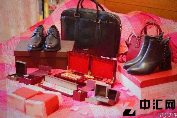 结婚彩礼钱什么时候给女方家 结婚彩礼的结婚习俗